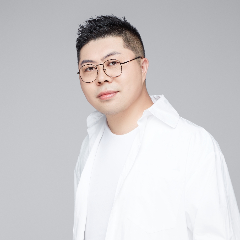 研究员—张文鹏